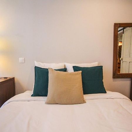Duplex In The Heart Of Old Lille Terrace + Parking Apartment Bagian luar foto